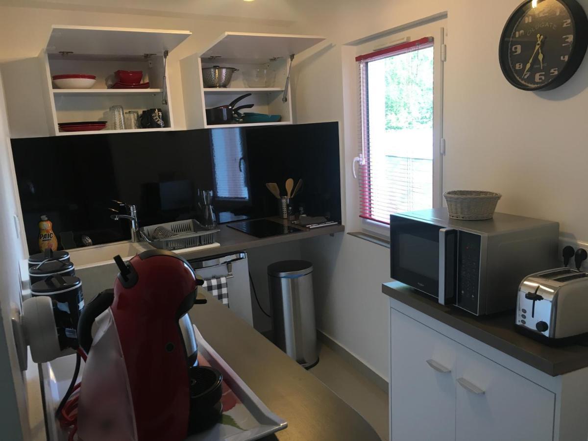 Coeur De Ville, Joli 2 Pieces Au 1Er Etage, Wifi ! Chartres Exterior foto
